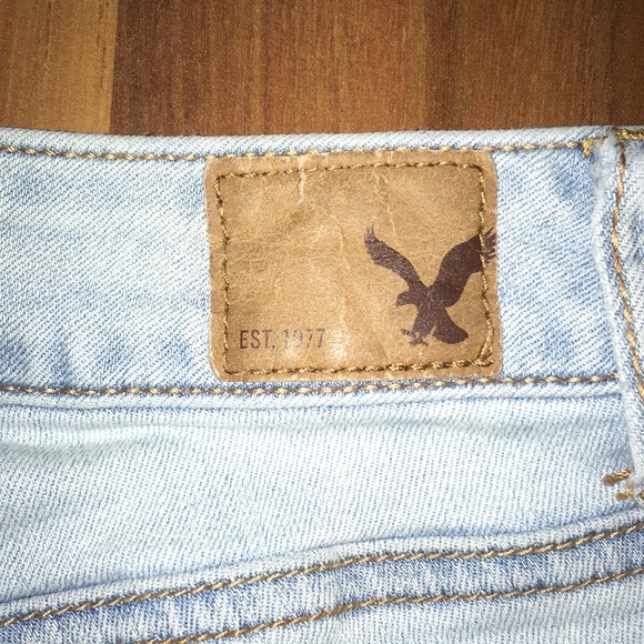 American Eagle Ripped Jeans. - Picture 4 of 4